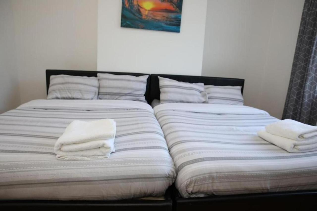 Oyo Timi Holiday Homes London Exterior foto